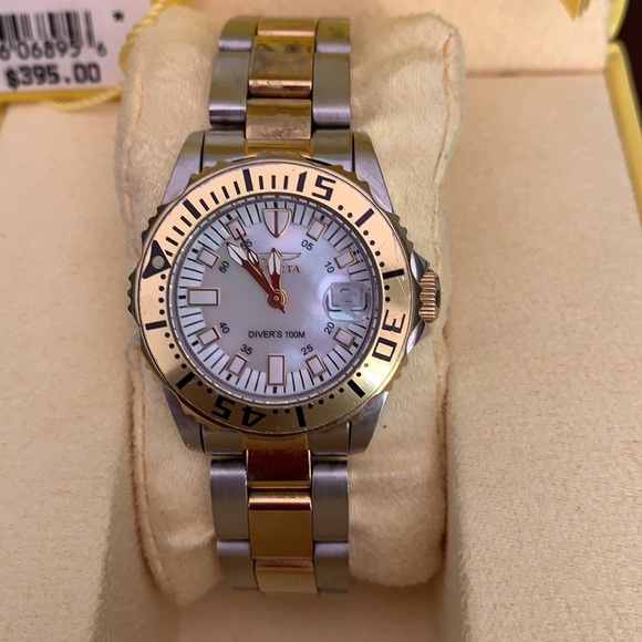 Ladies watch - Invicta - Picture 3 of 7